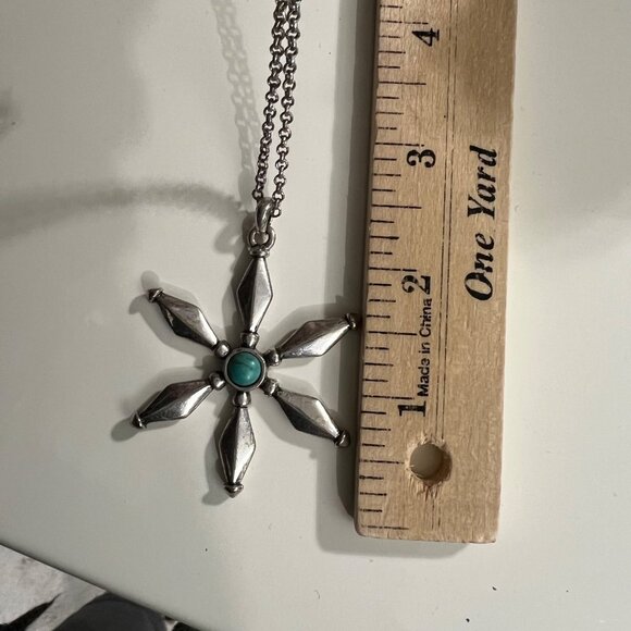 Lucky‎ Brand Turquoise & Silver Snowflake Winter Pendant Necklace - Picture 7 of 7